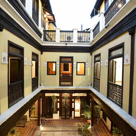 לינה וארוחת בוקר אחמדאבאד Deewanji Ni Haveli מראה חיצוני תמונה