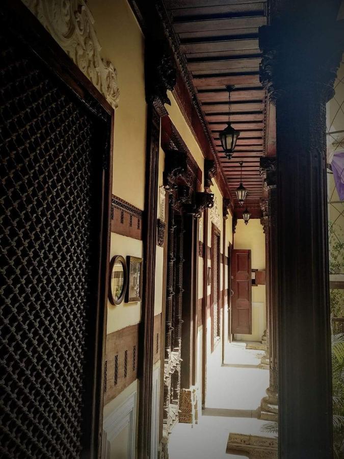 לינה וארוחת בוקר אחמדאבאד Deewanji Ni Haveli מראה חיצוני תמונה
