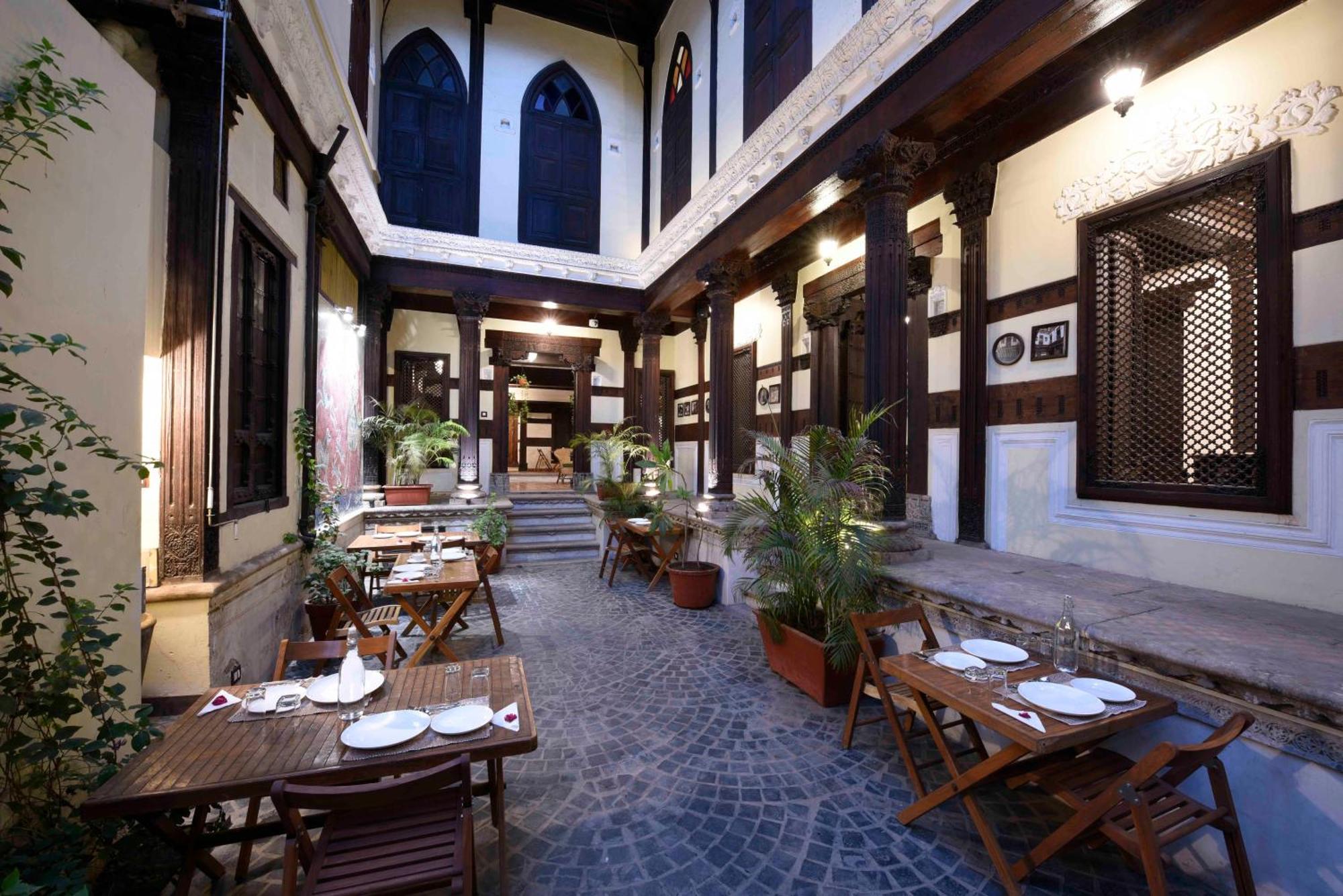 לינה וארוחת בוקר אחמדאבאד Deewanji Ni Haveli מראה חיצוני תמונה