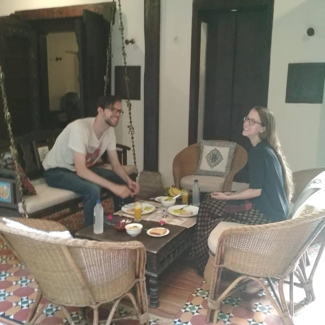 לינה וארוחת בוקר אחמדאבאד Deewanji Ni Haveli מראה חיצוני תמונה