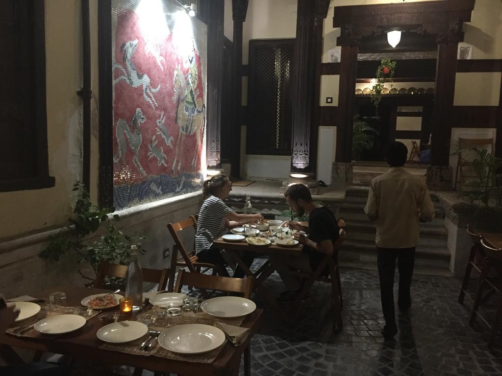 לינה וארוחת בוקר אחמדאבאד Deewanji Ni Haveli מראה חיצוני תמונה